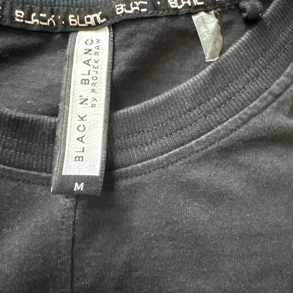 Black N Blanc Techwear Graphic Pocket Tee Medium Black Utility Streetwear - Picture 3 of 7